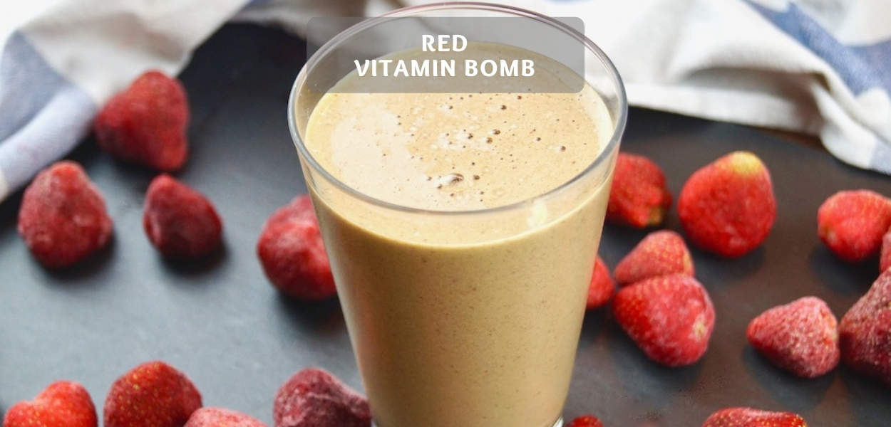 Strawberry Protein Smoothie Recipe – Red Vitamin Bomb