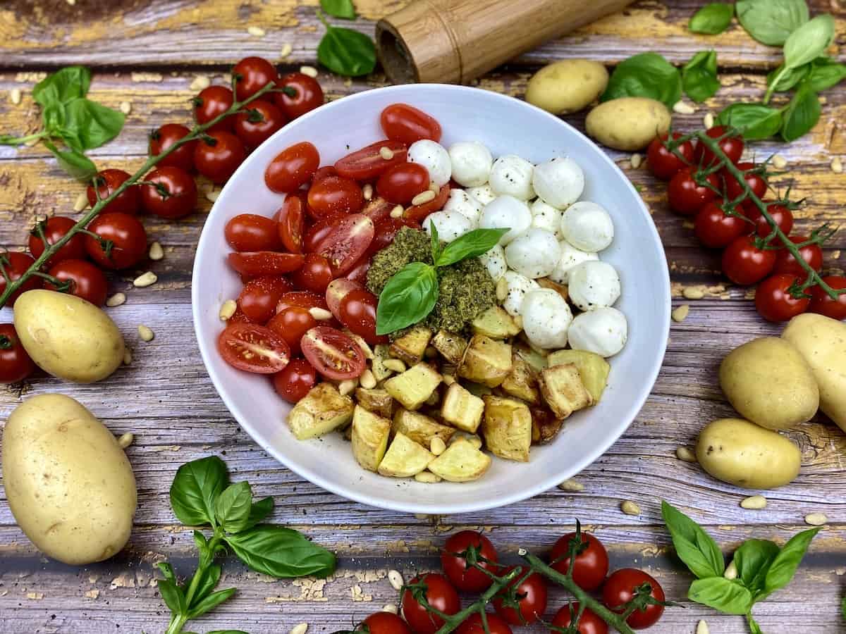 healthy vegetarian buddha bowl