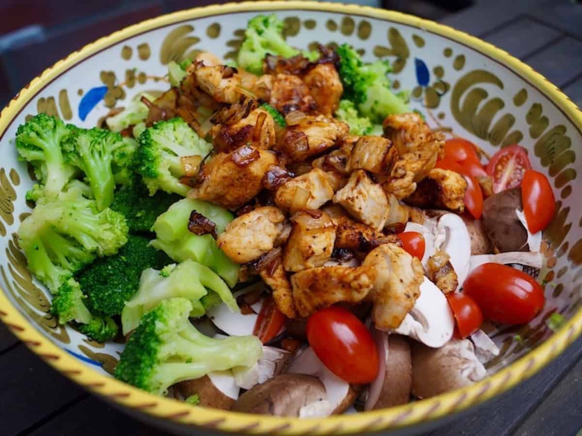 low carb chicken bowl